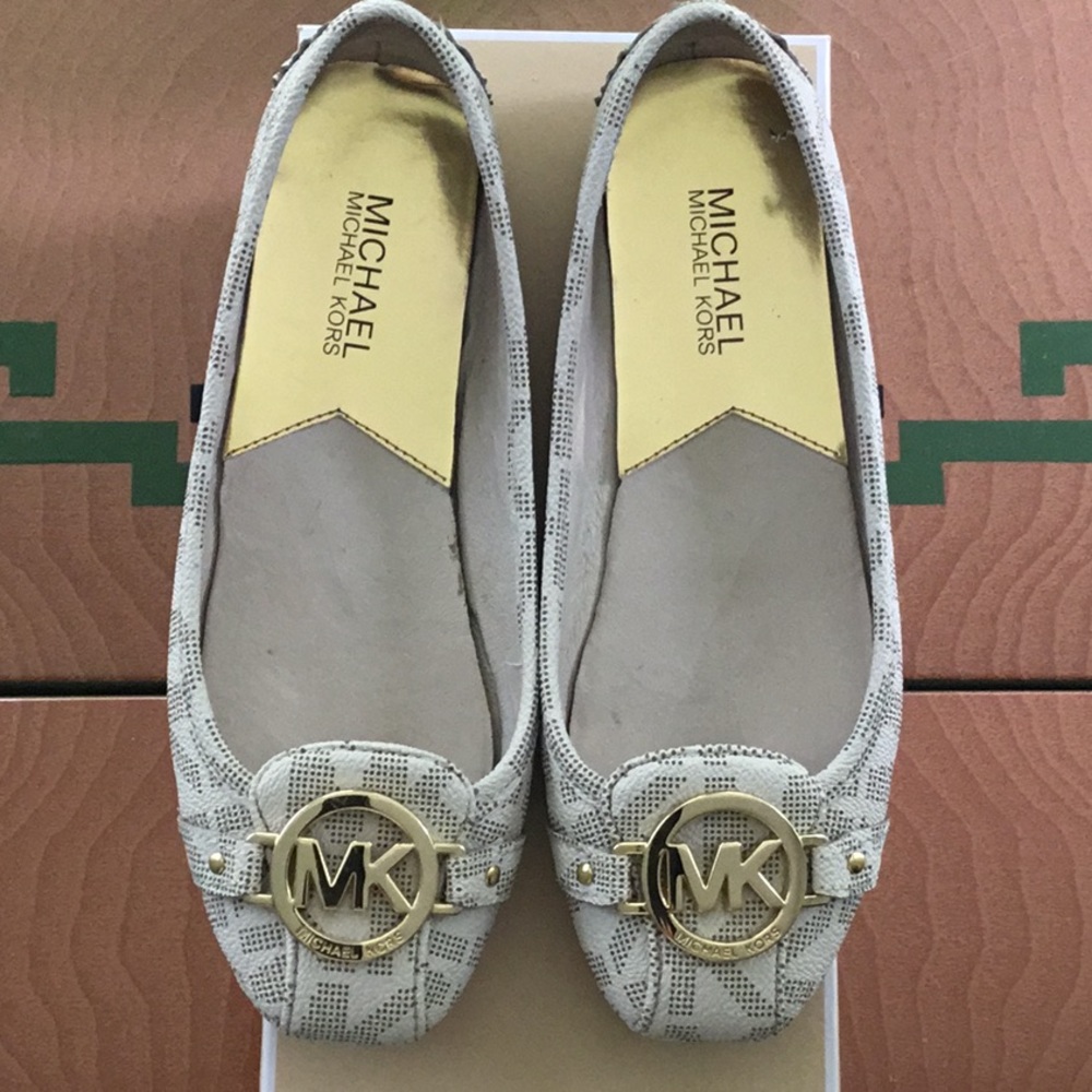 Women’s Michael Kors Fulton Moc Vanilla 6 1/2 M